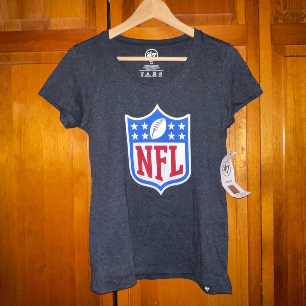 NWT NFL T-Shirt